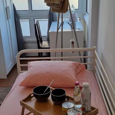 Quarto em Acomodações Particulares Nivea Soares